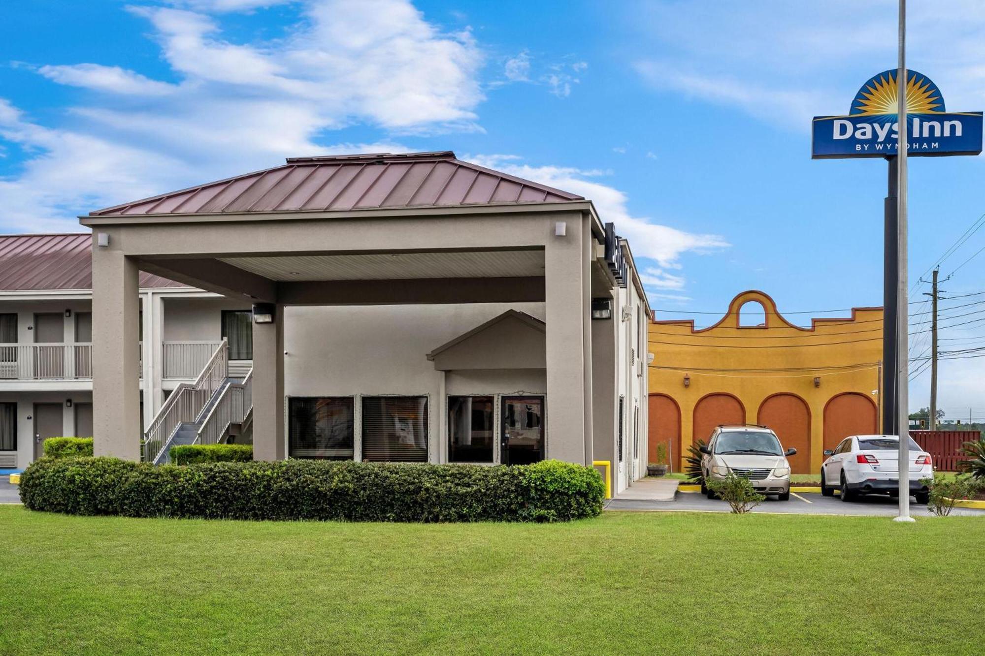 Days Inn By Wyndham Bainbridge Exterior foto